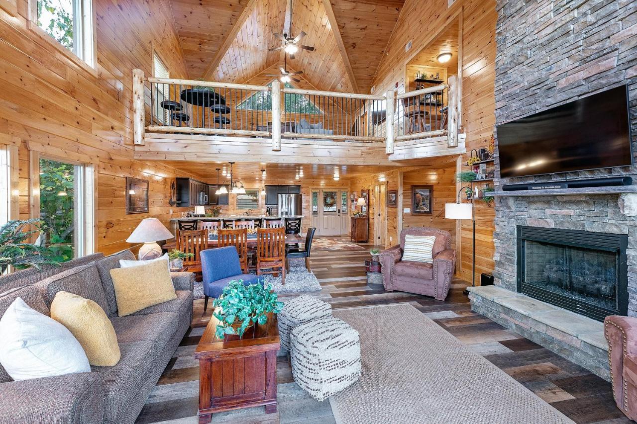 Gritz Carlton, Private Pool, Theater Rm, 1089 Of Free Tickets Each Paid Day, Dollywood And More Сивиървил Екстериор снимка