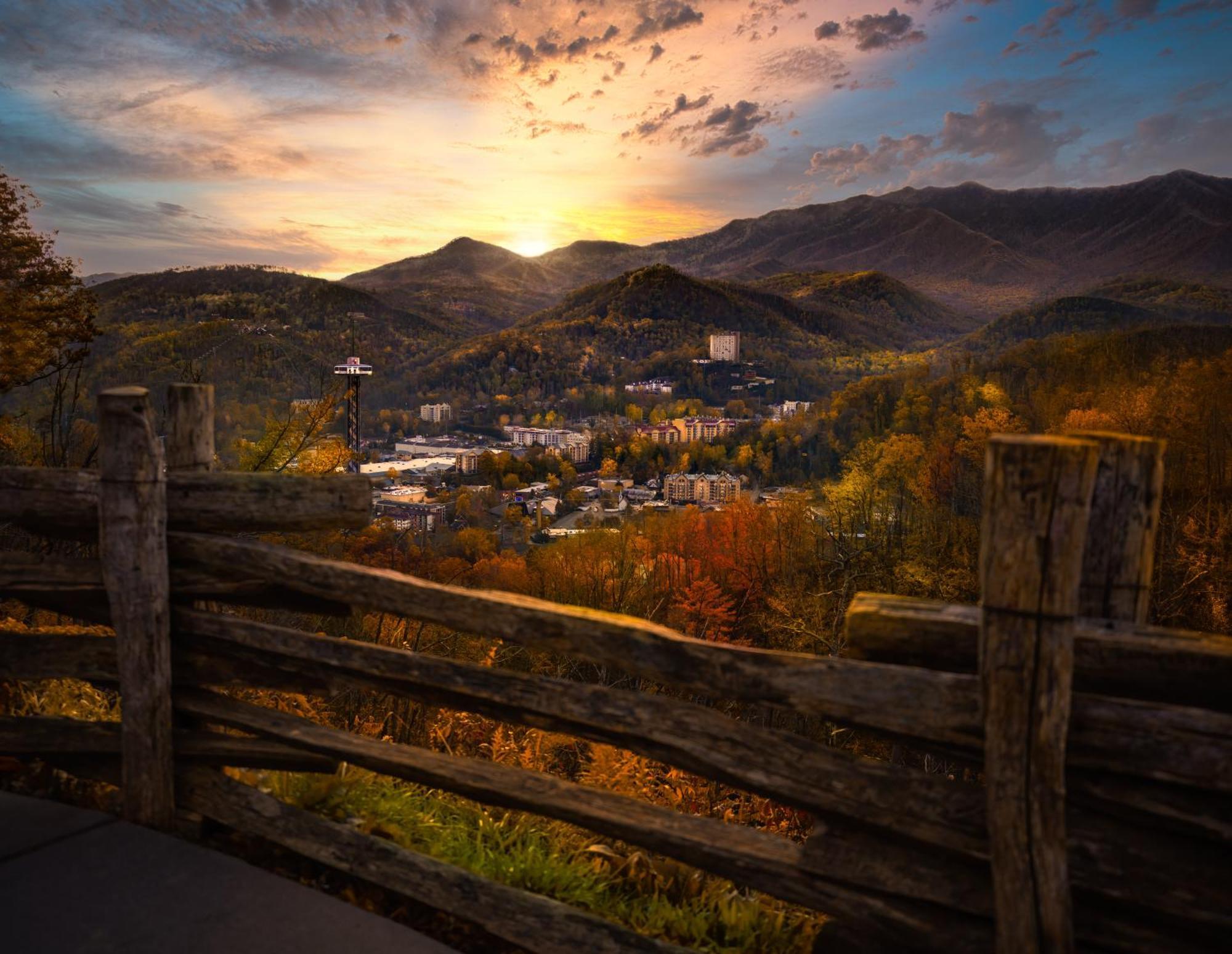 Gritz Carlton, Private Pool, Theater Rm, 1089 Of Free Tickets Each Paid Day, Dollywood And More Сивиървил Екстериор снимка